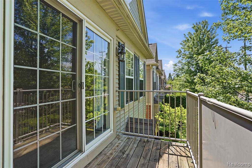 320 N Wixom Road, 30, Wixom, MI 48393 — Photo 28