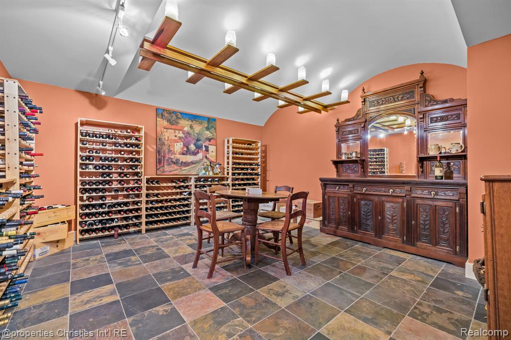 1041 Greentree Road, Bloomfield Hills, MI 48304 — Photo 57