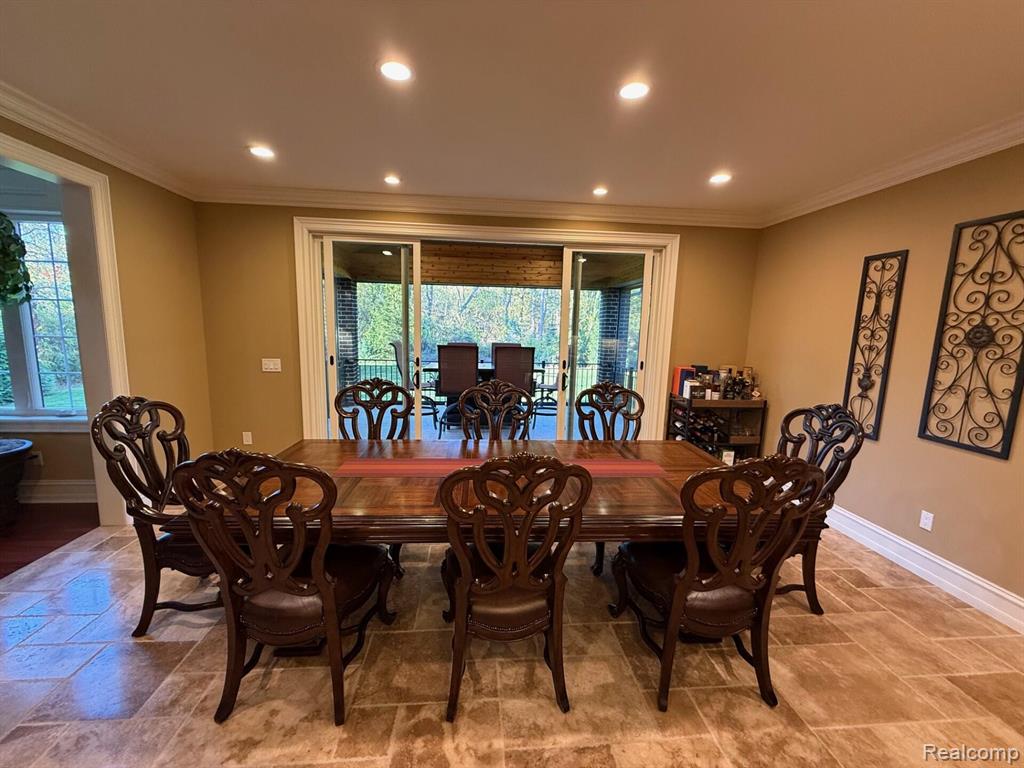 8146 Cotswold Lane, Clawson, MI 48348 — Photo 21