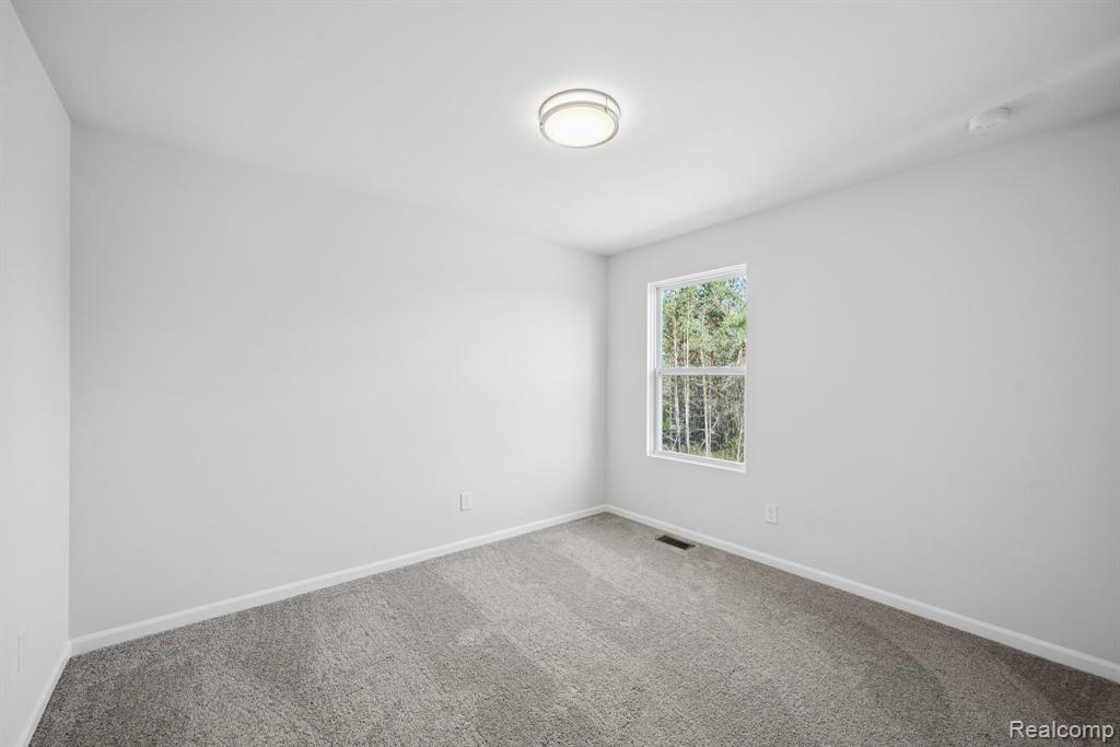 4221 Cedar Lane, Grand Blanc, MI 48439 — Photo 26