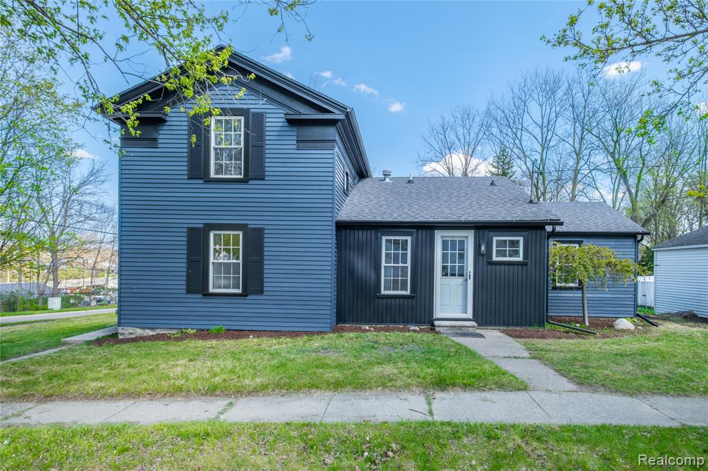 227 Emily Street, Flushing, MI 48433 — Photo 28