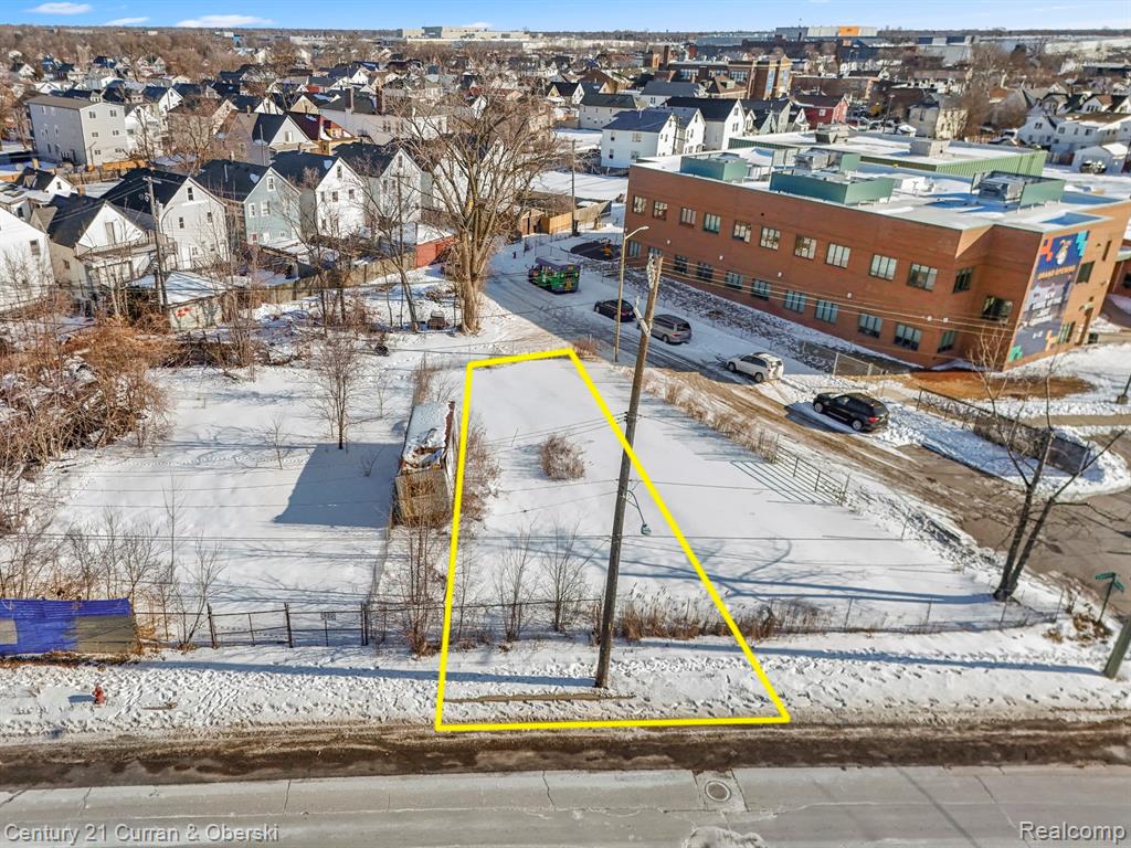 8312 Conant Street, Hamtramck, MI 48211 — front exterior