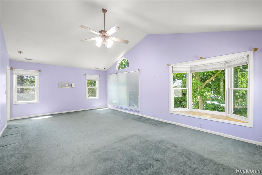 4333 Hunters Drive, Highland, MI 48356 — Photo 29