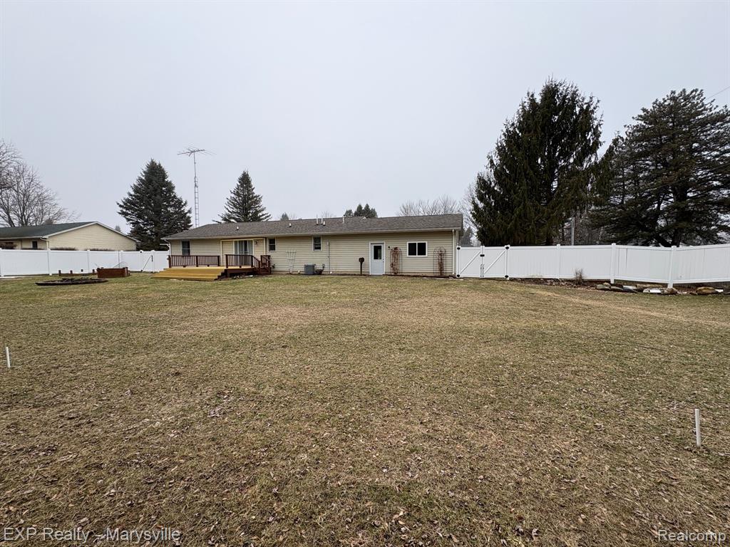 100 Hickory Lane, Yale, MI 48097 — Photo 10