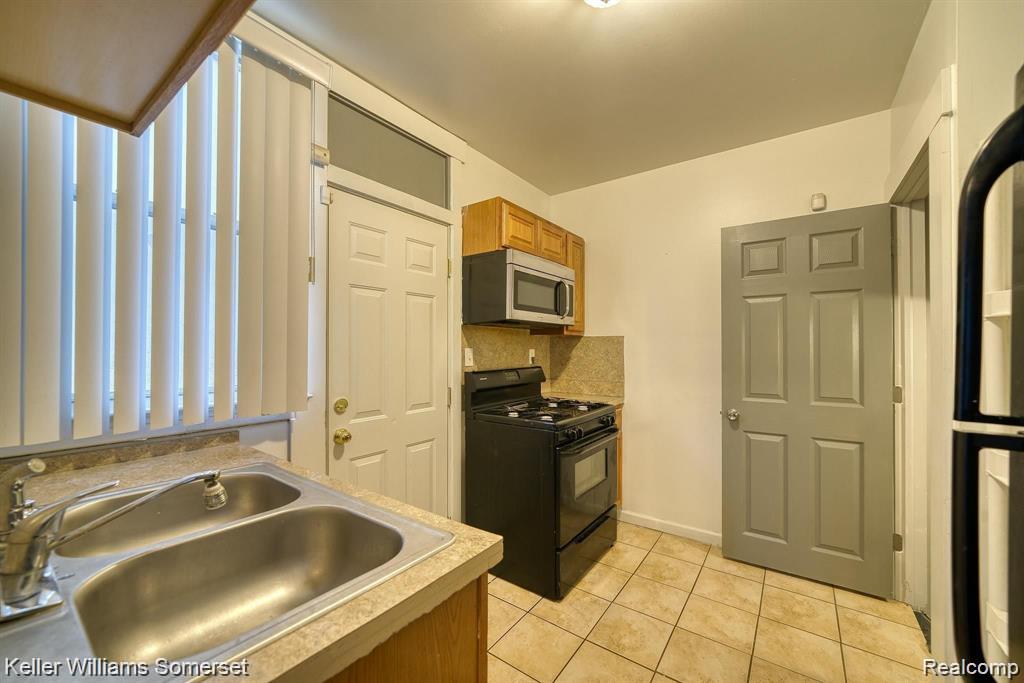 1197 VIRGINIA PARK Street, Detroit, MI 48202 — Photo 66
