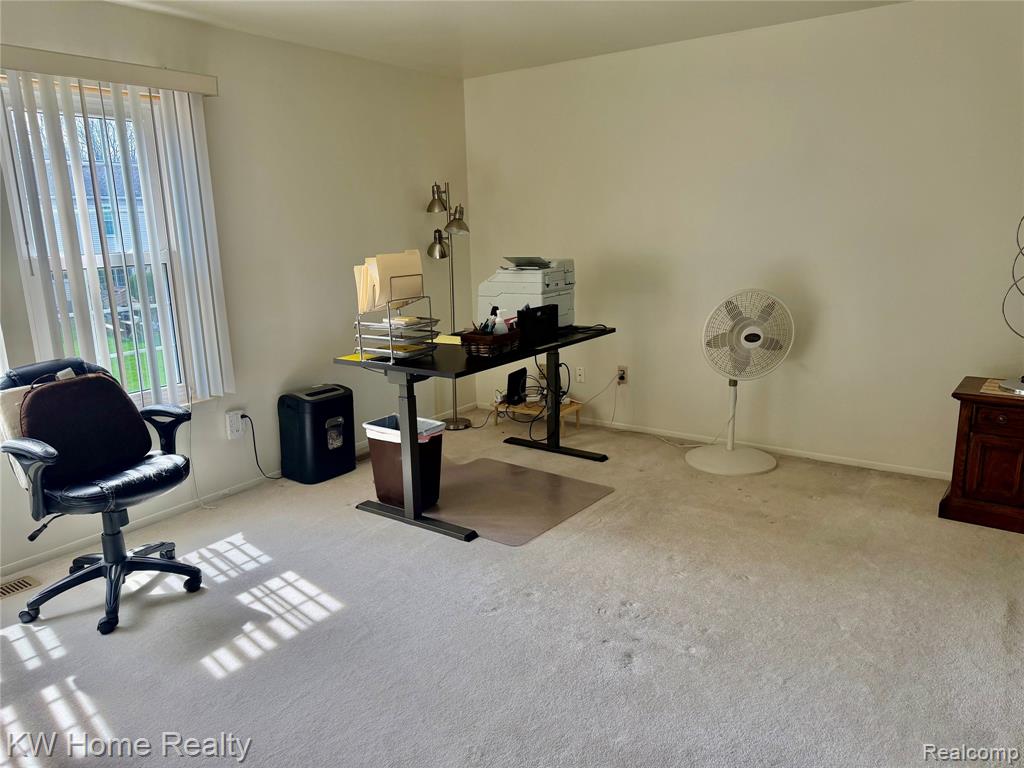 5481 S Piccadilly Circle, West Bloomfield, MI — Photo 22