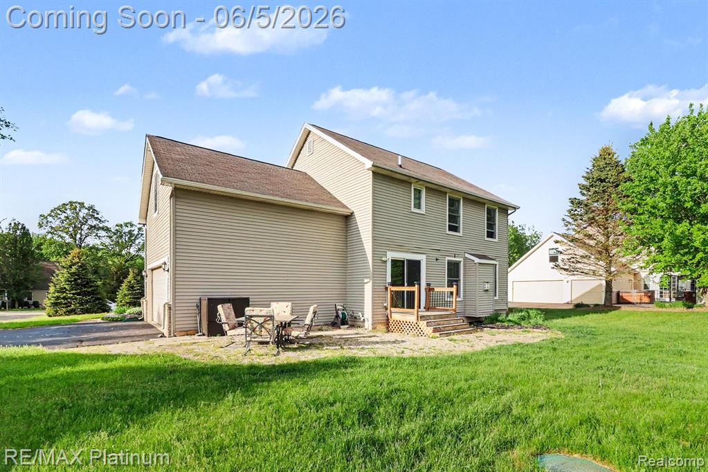 9731 Fountain Lane, Fowlerville, MI 48836 — Photo 21