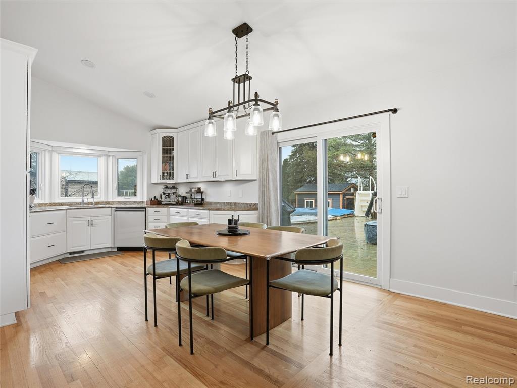 10754 Oxbow Lakeshore Drive, White Lake, MI — Photo 3
