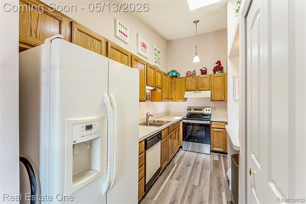 61962 YORKTOWN Drive, 2, South Lyon, MI 48178 — Photo 5