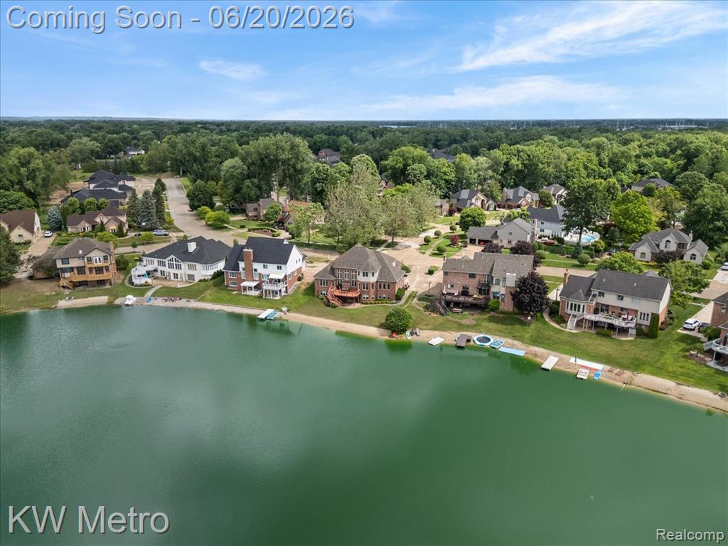 49145 White Mill Drive, Utica, MI 48317 — Photo 2