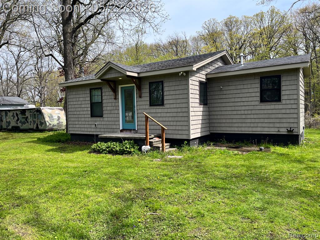 5036 Woodland Lane, East China, MI — Photo 2