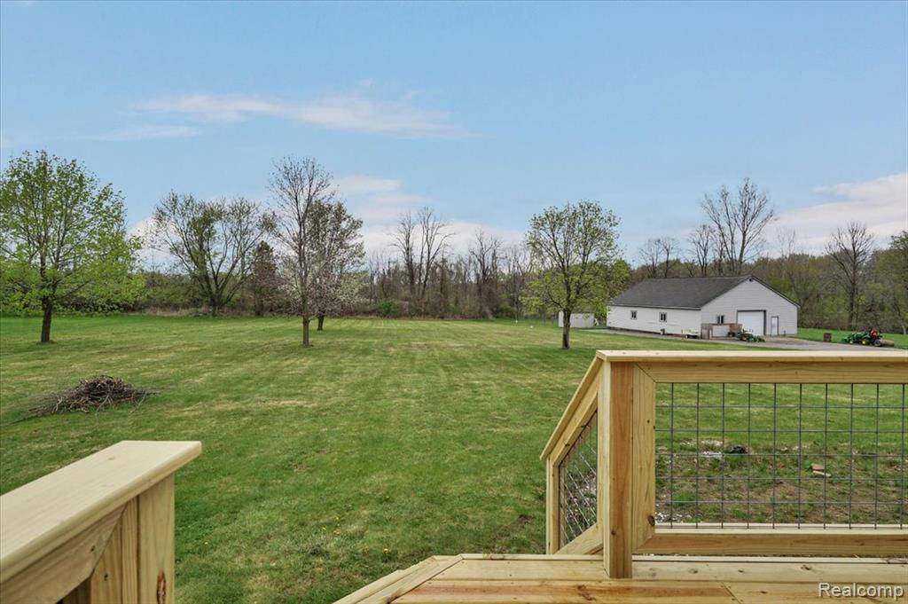 7341 Wood Pointe Drive, Almont, MI 48003 — Photo 42