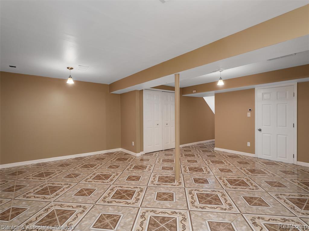 799 Kirts Boulevard, Troy, MI 48084 — Photo 24