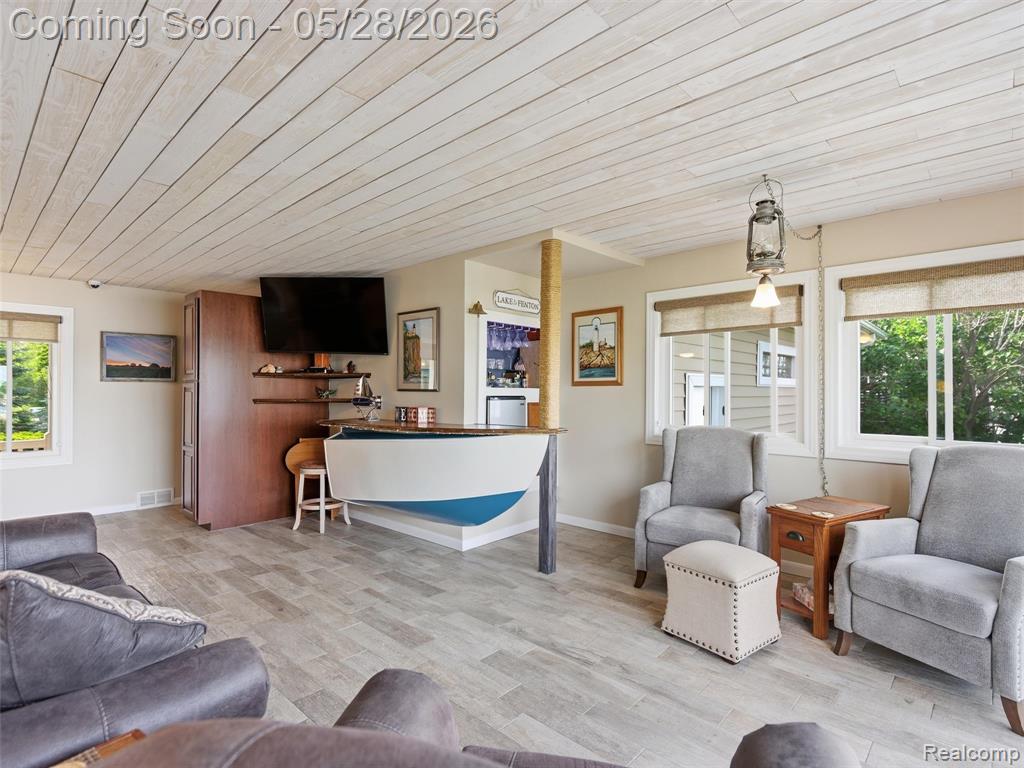 12099 Torrey Road, Fenton, MI 48430 — Photo 9