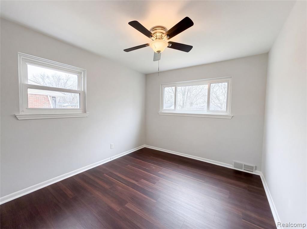 1166 Zephyr Street, Ypsilanti, MI 48198 — Photo 11