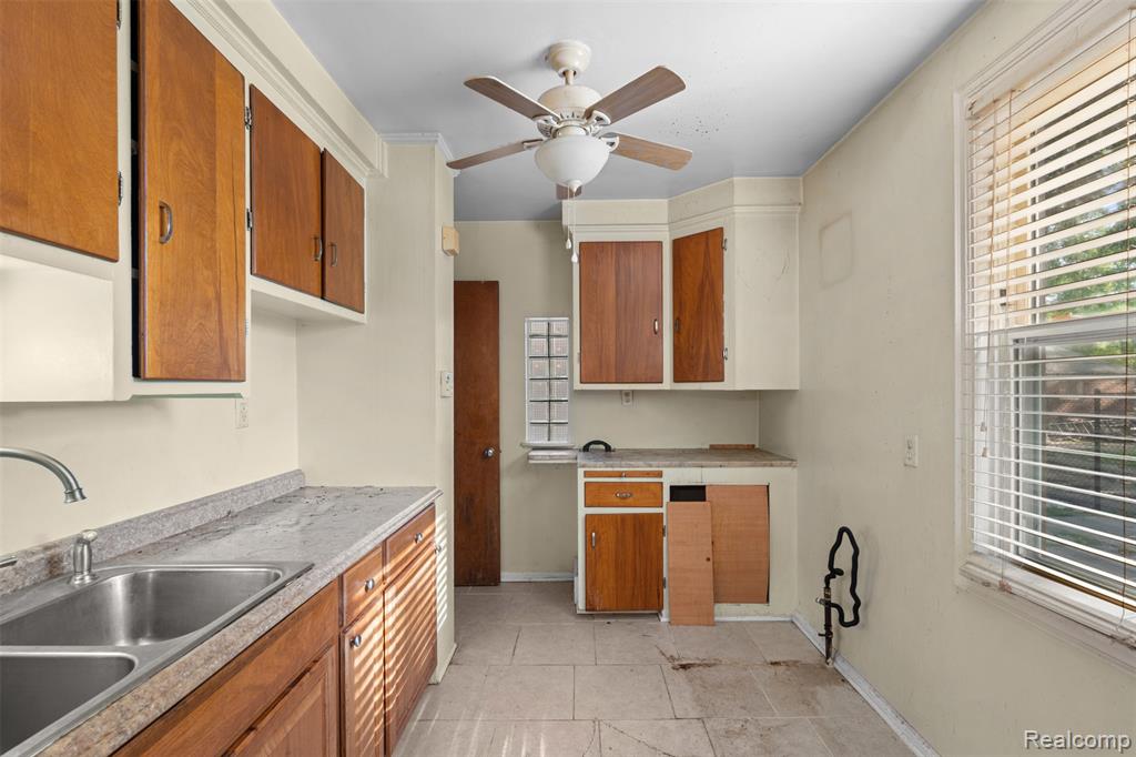 4606 Audubon Road, Detroit, MI 48224 — Photo 7