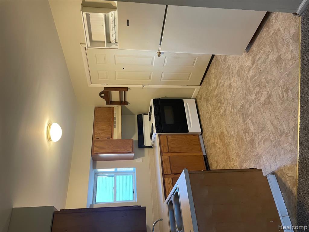 8536 Perry Road, Atlas, MI — Photo 2