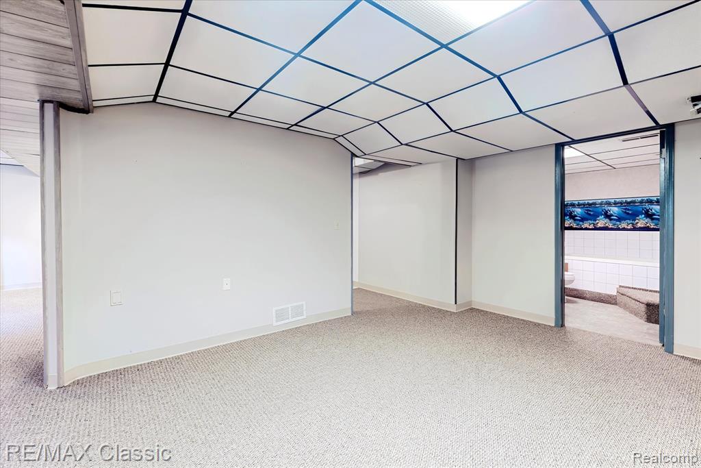 9039 Lake E Road, 45, Clarkston, MI 48348 — Photo 35