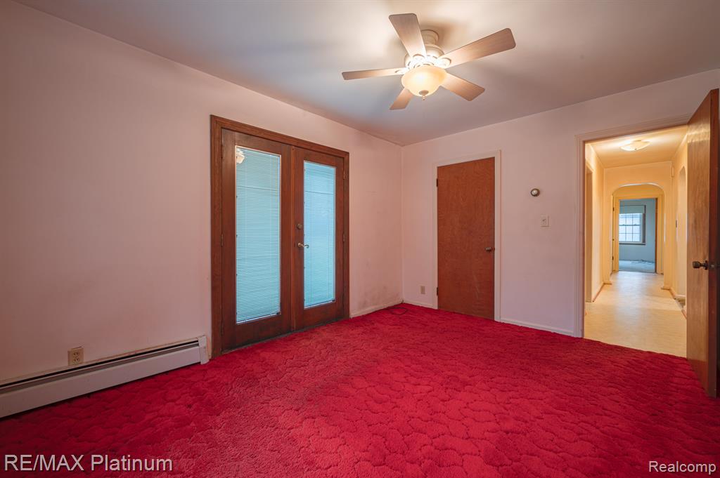 850 W MAPLE Road, Milford, MI 48381 — Photo 21
