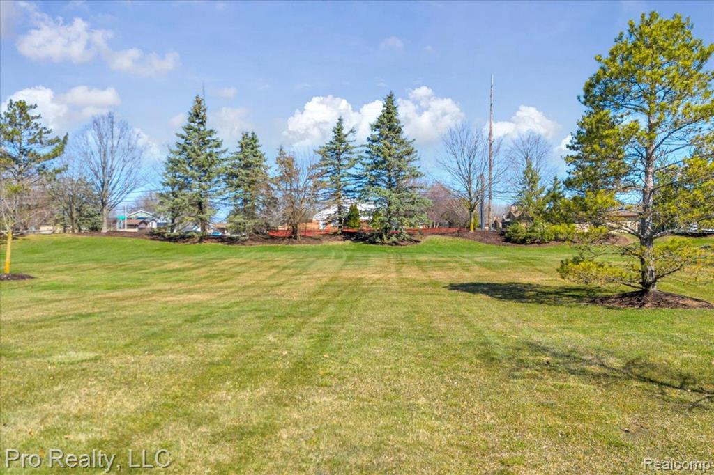 43880 Cherry Grove Court W, Canton, MI 48188 — Photo 36