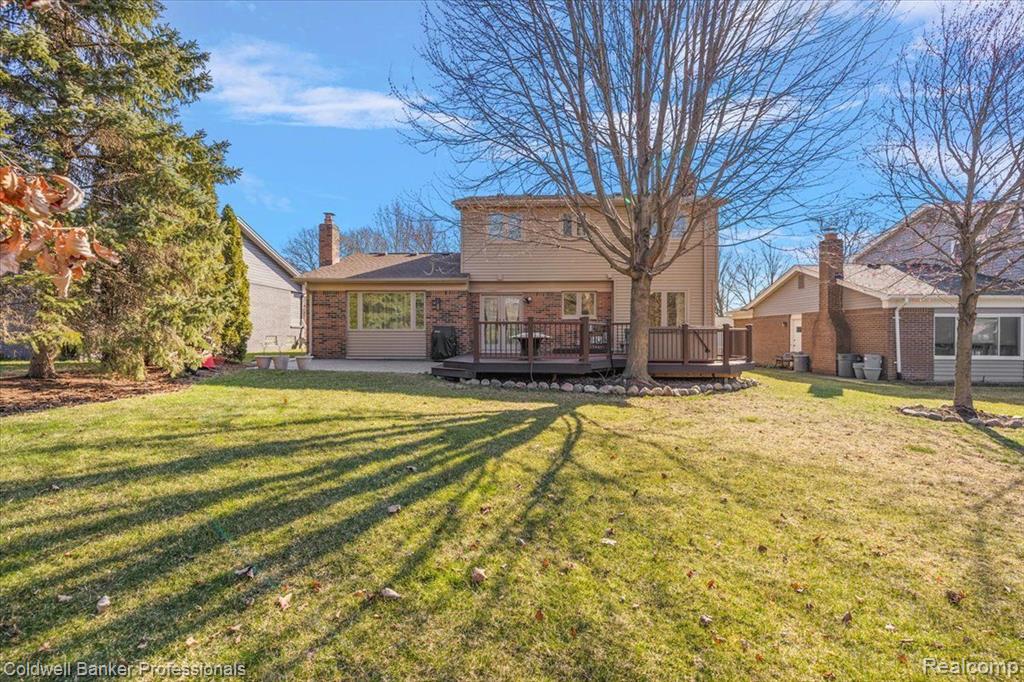 9485 BAYWOOD Drive, Plymouth, MI 48170 — Photo 10