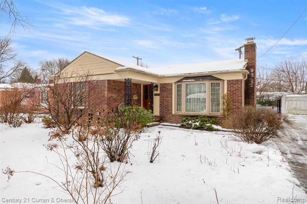 7941 N Charlesworth Street, Dearborn Heights, MI 48127 — Photo 3