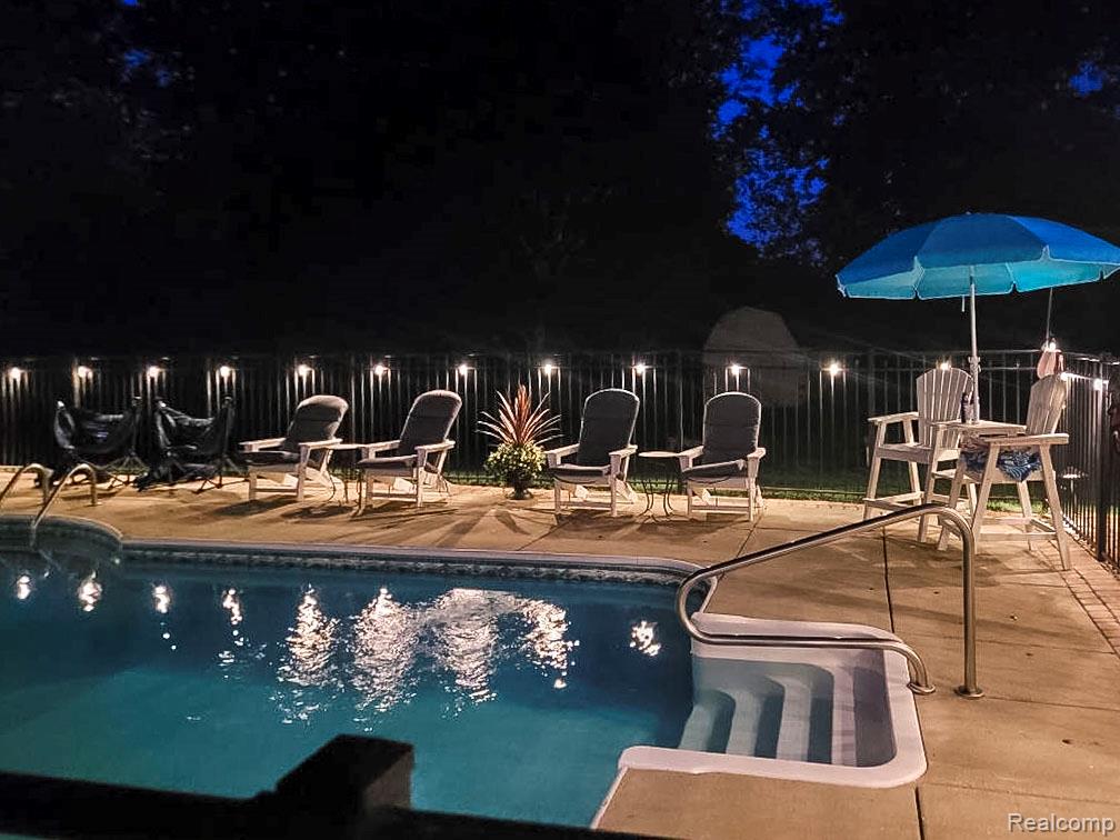 5500 Huntsman Drive, White Lake, MI 48383 — Photo 44
