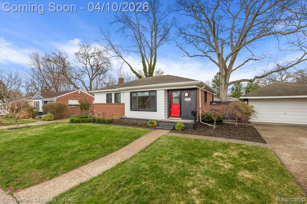 8441 Northfield Boulevard, Oak Park, MI 48237 — Photo 2