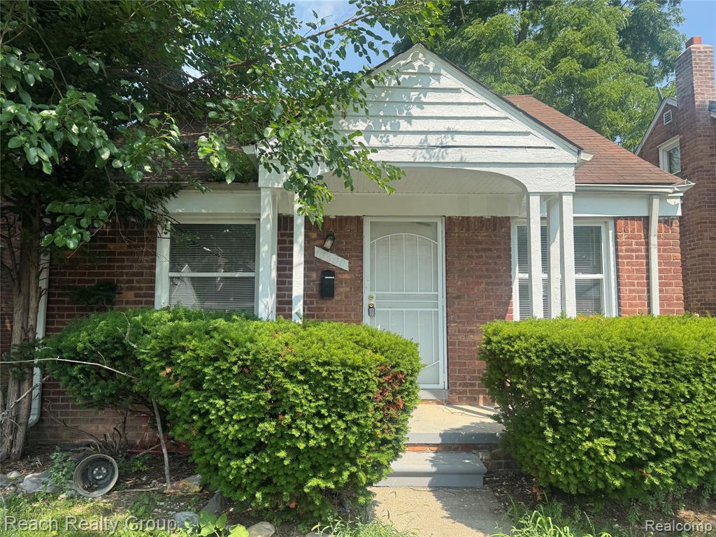 13600 Rosemont Avenue, Detroit, MI 48223
