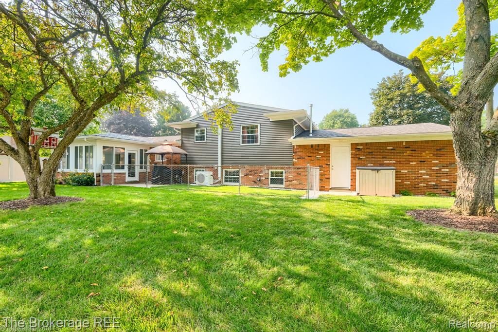 9404 E Lippincott Boulevard, Davison, MI 48423 — Photo 56