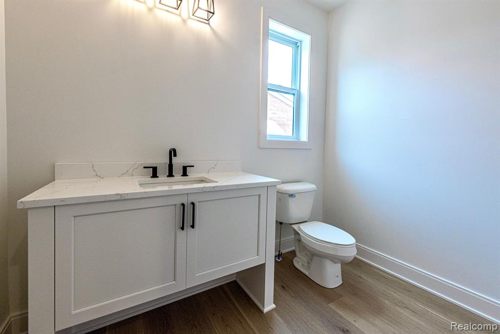 4107 Devon, Royal Oak, MI 48073 — Photo 11
