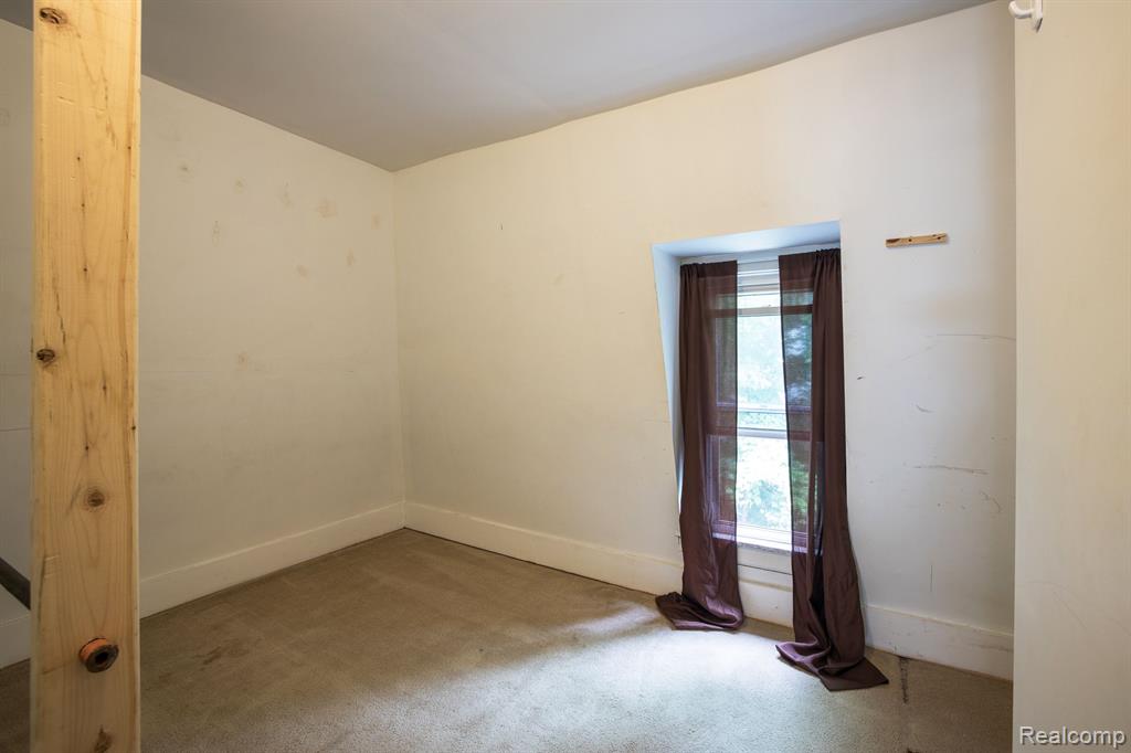 610 S CLINTON Street, Stockbridge, MI 49285 — Photo 33