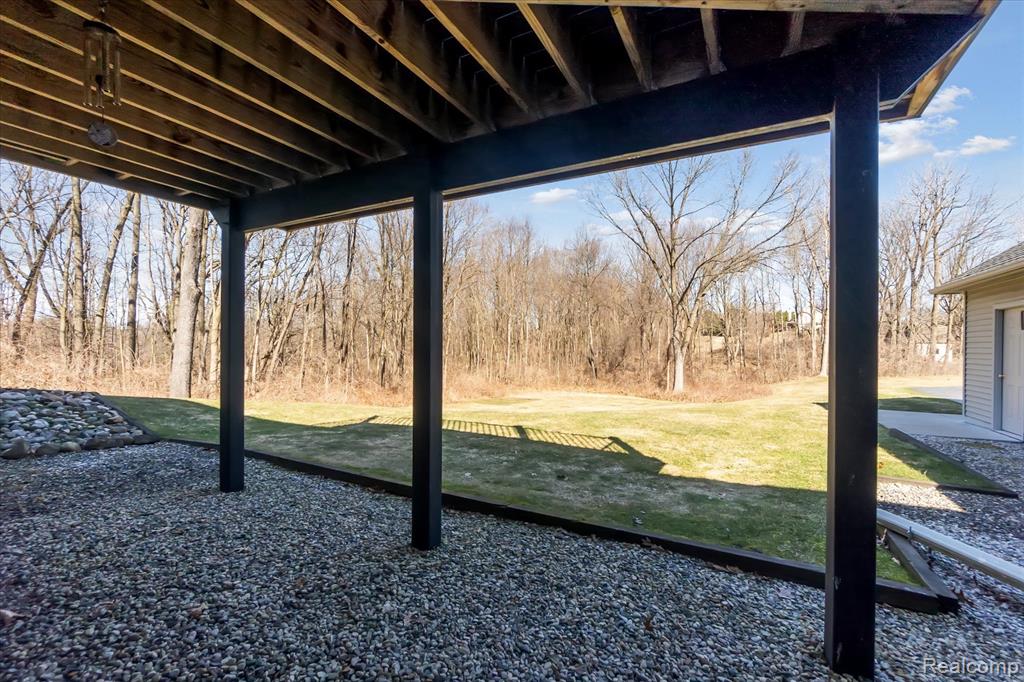 5074 CLARKSTON Road, Clarkston, MI 48348 — Photo 41
