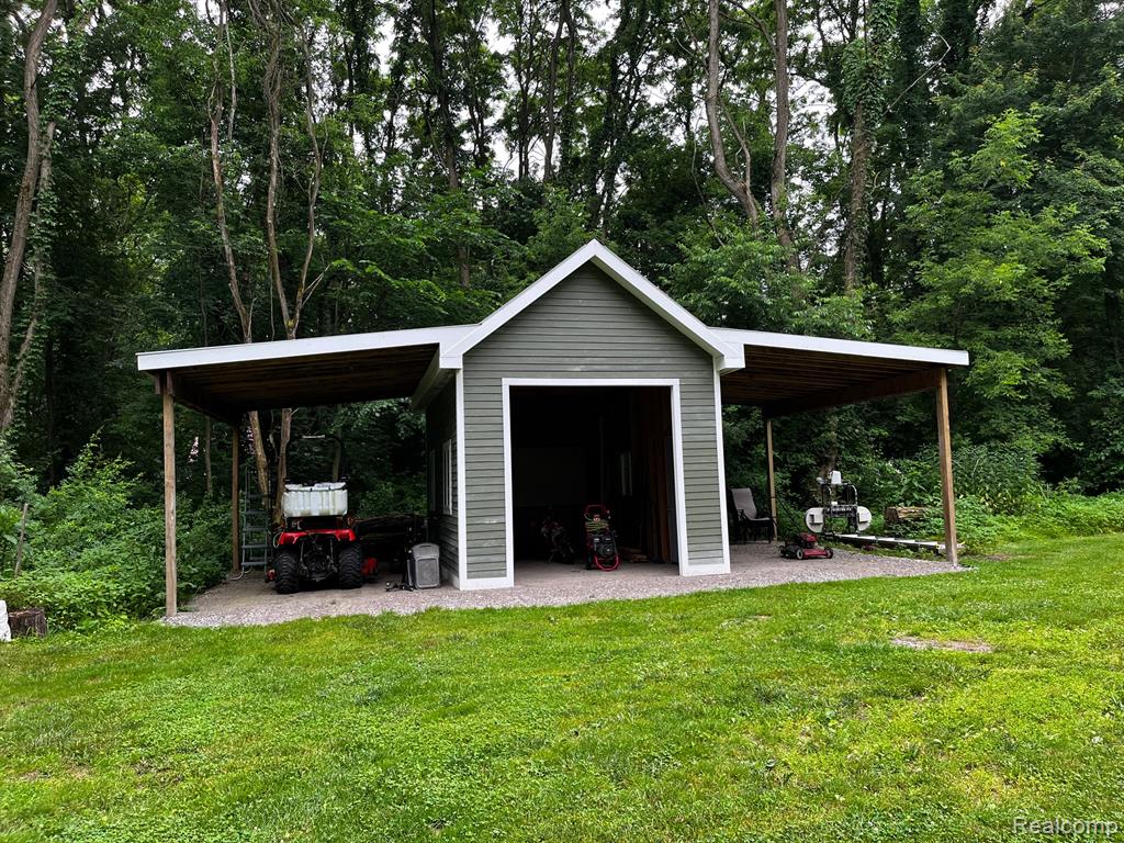 895 Jennings Road, Whitmore Lake, MI 48189 — Photo 40