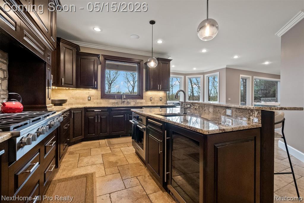 12385 Boulder Pass Drive, Milford, MI 48380 — Photo 10