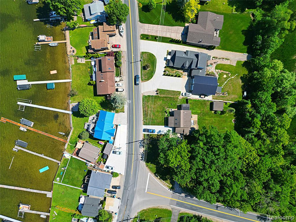 412 E Shore Drive, Whitmore Lake, MI 48189 — Photo 55