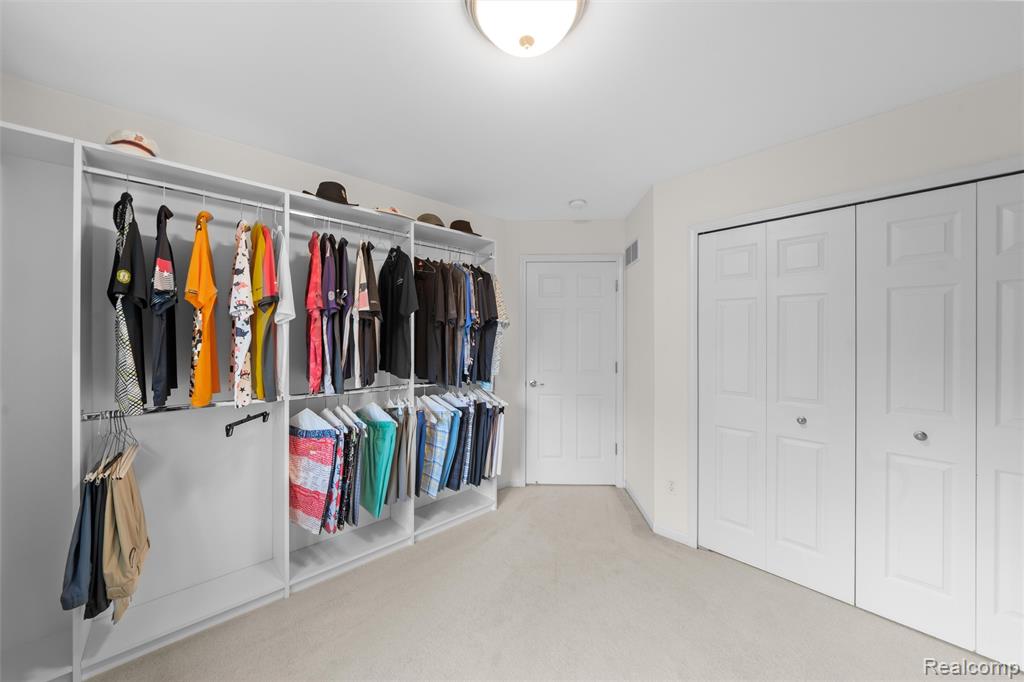 10099 Fernbrooke Drive, Brighton, MI 48116 — Photo 36
