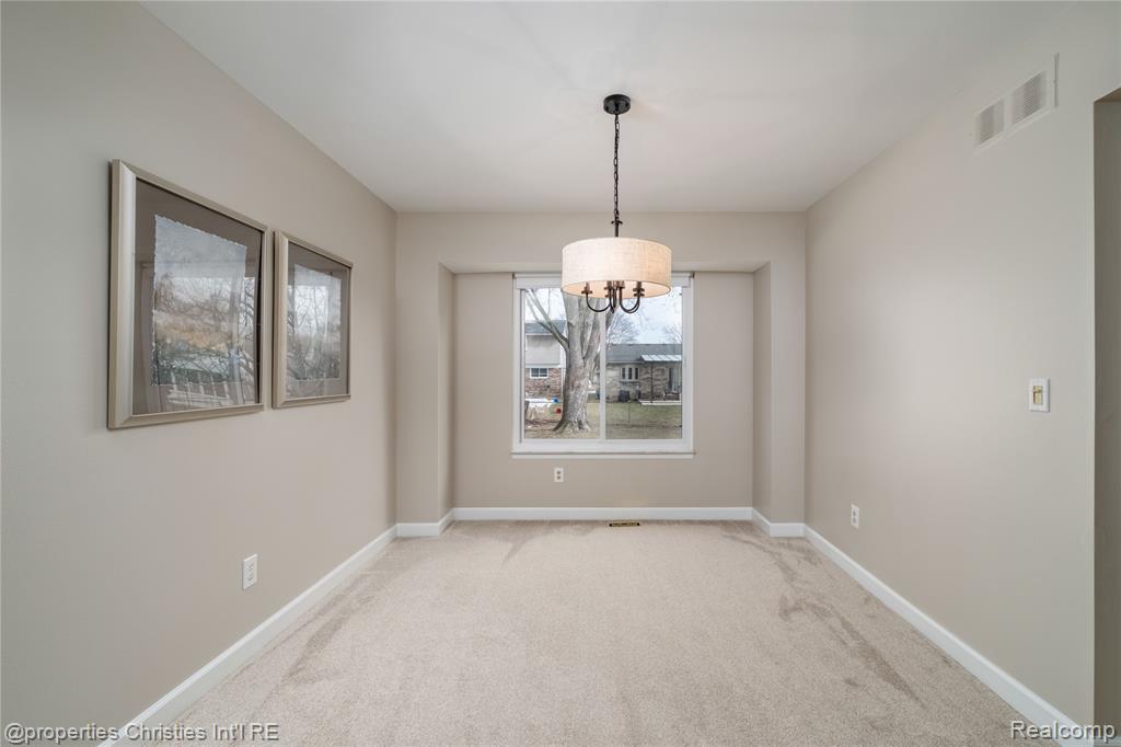 6158 Courtland Drive, Canton, MI 48187 — Photo 7
