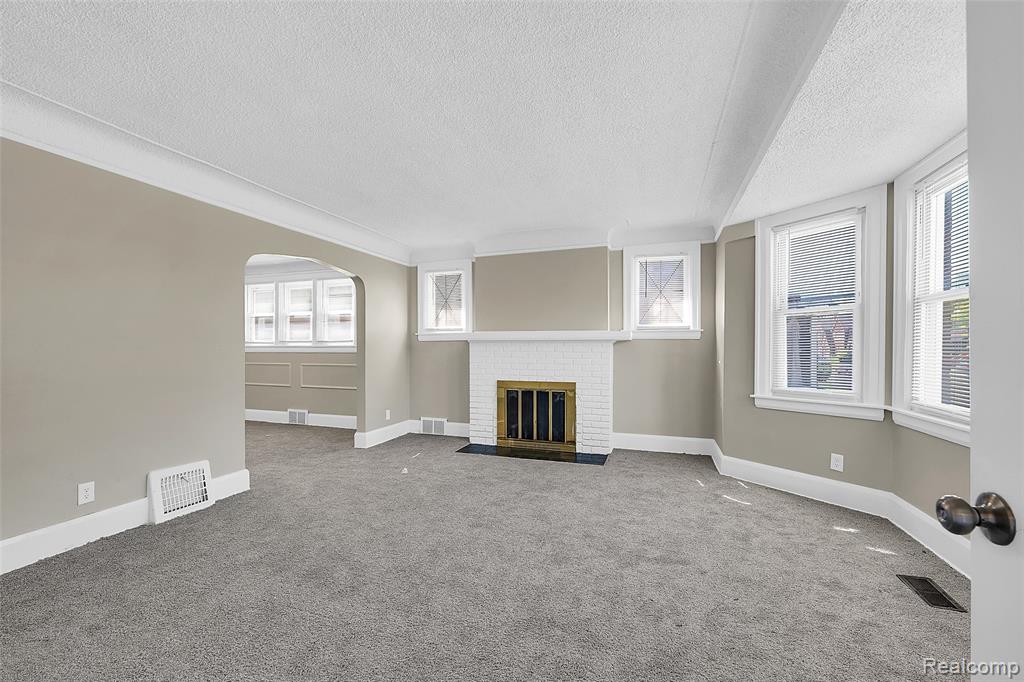 13600 Santa Rosa Drive, Detroit, MI 48238 — Photo 6