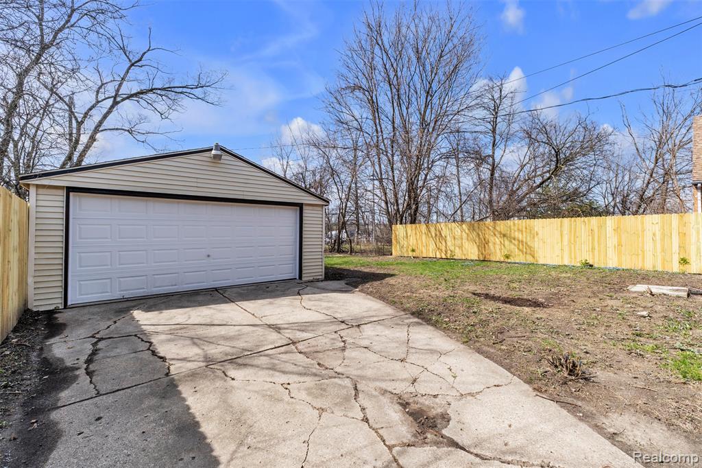 13431 Hartwell Street, Detroit, MI 48227 — Photo 40