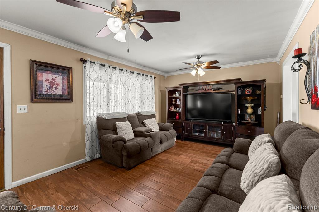 4306 Elizabeth Street, Wayne, MI 48184 — Photo 5