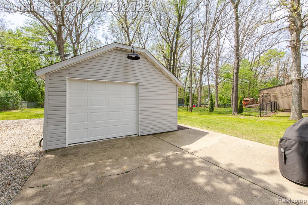6281 Waldon Road, Clarkston, MI — Photo 29