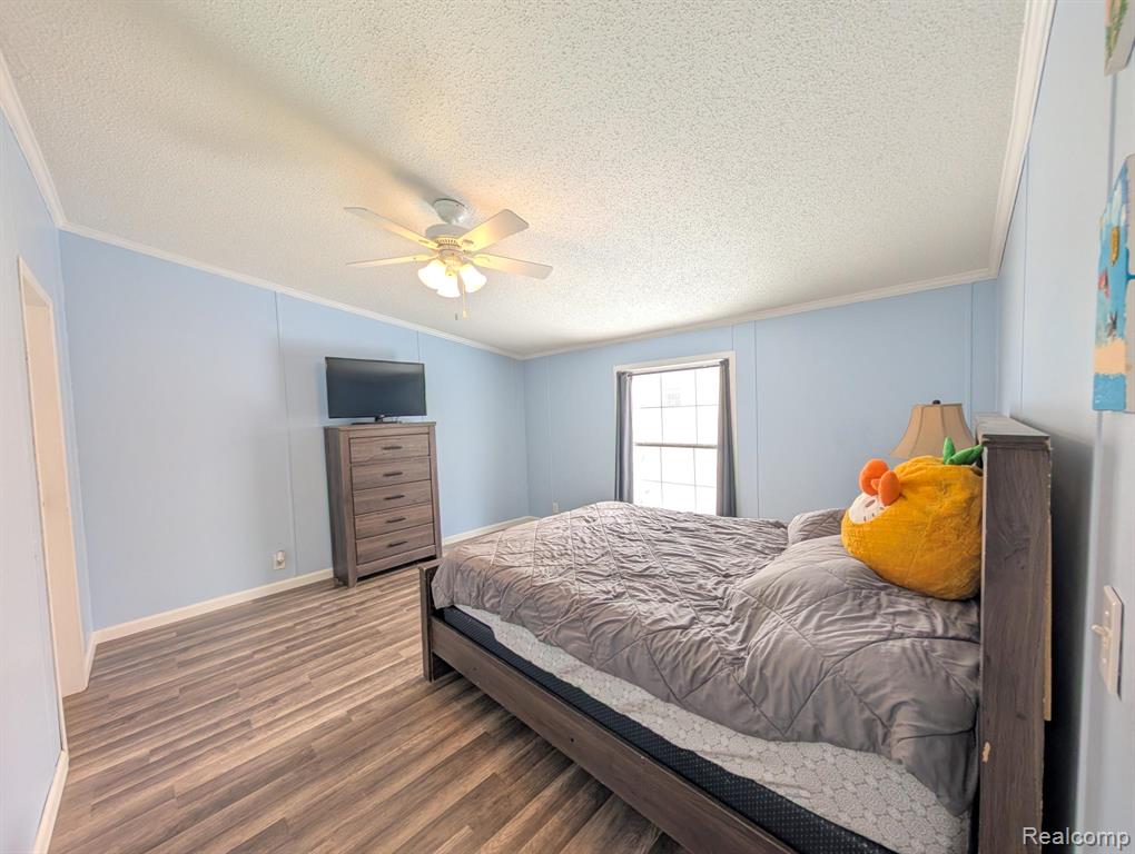 11362 N Lake Drive, Fenton, MI 48430 — Photo 17