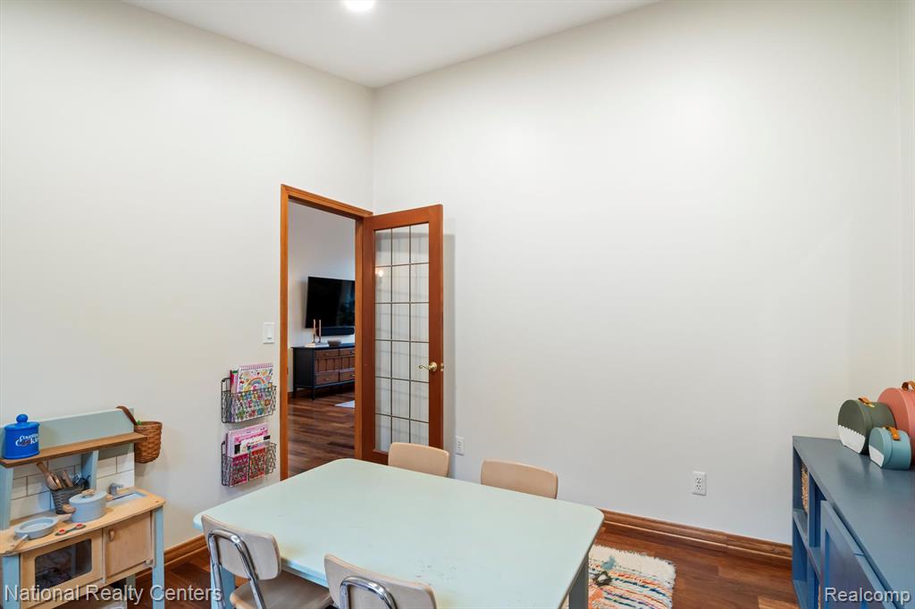 4049 PINESTEAD Drive, Commerce Twp, MI 48390 — Photo 29