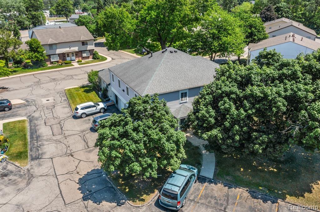 38347 CAROLON Boulevard, Westland, MI — Photo 21