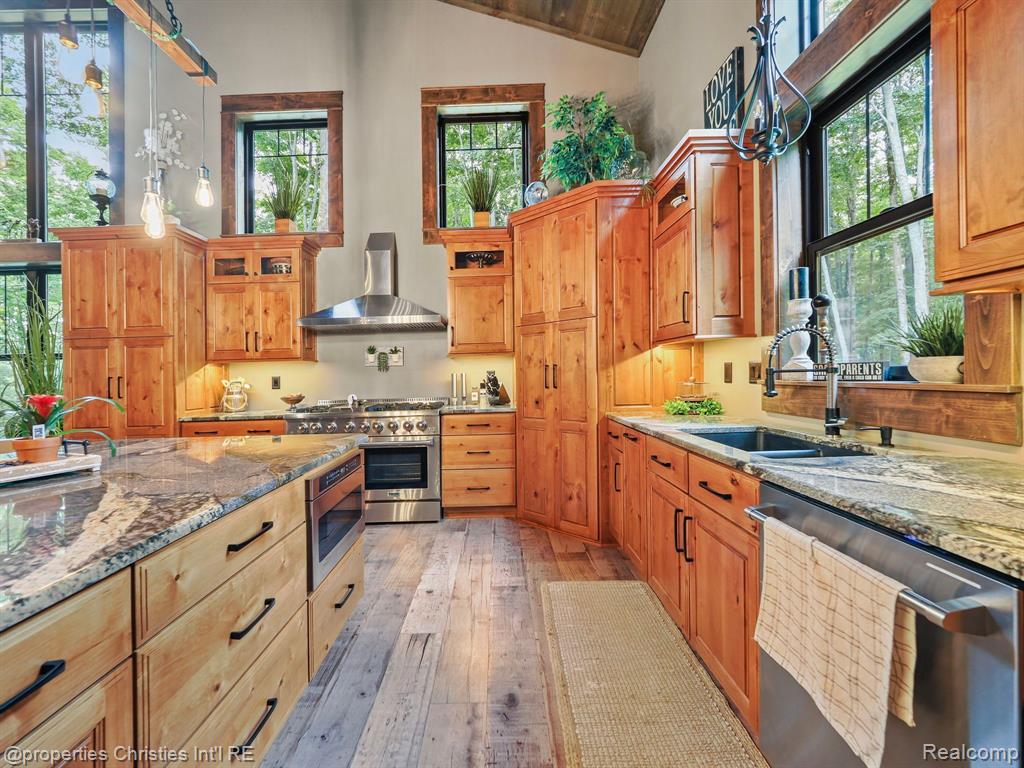 3500 TREE TOPS Lane, Vanderbilt, MI 49795 — Photo 13