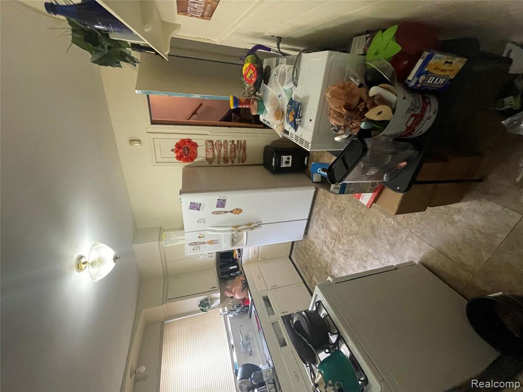 5765 Devonshire Road, Detroit, MI 48224 — Photo 10