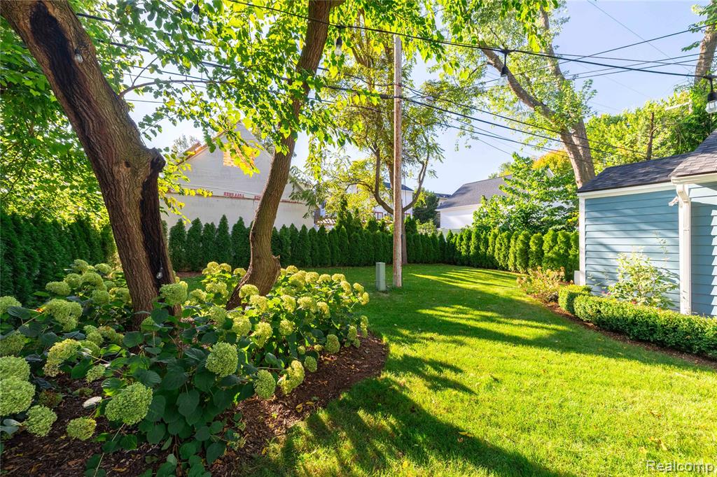 609 N Harvey Street, Plymouth, MI 48170 — Photo 43