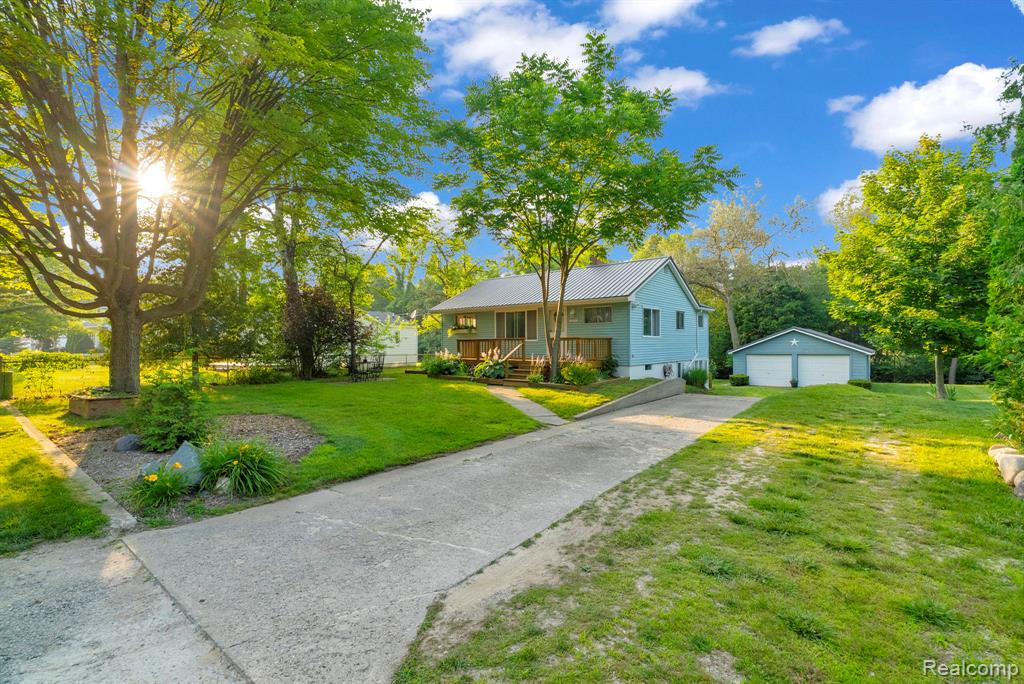 7277 Elmwood Road, Lexington, MI 48450 — Photo 3