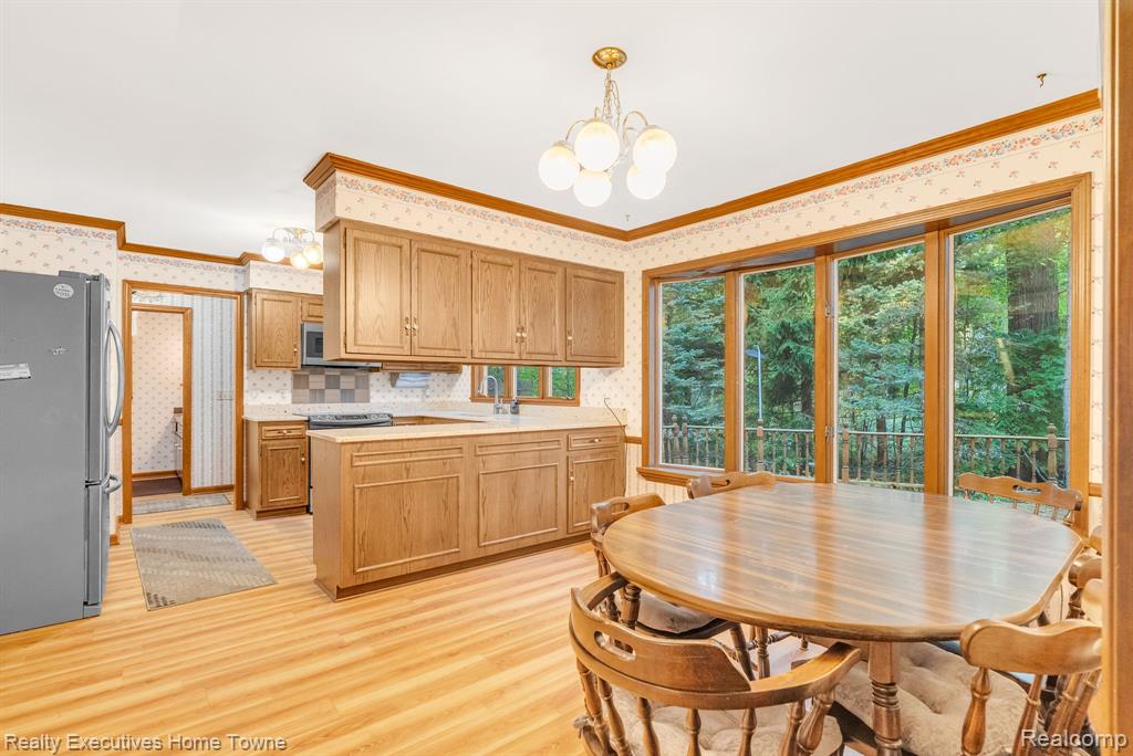4680 Lakeshore Terrace, Fort Gratiot, MI 48059 — Photo 18